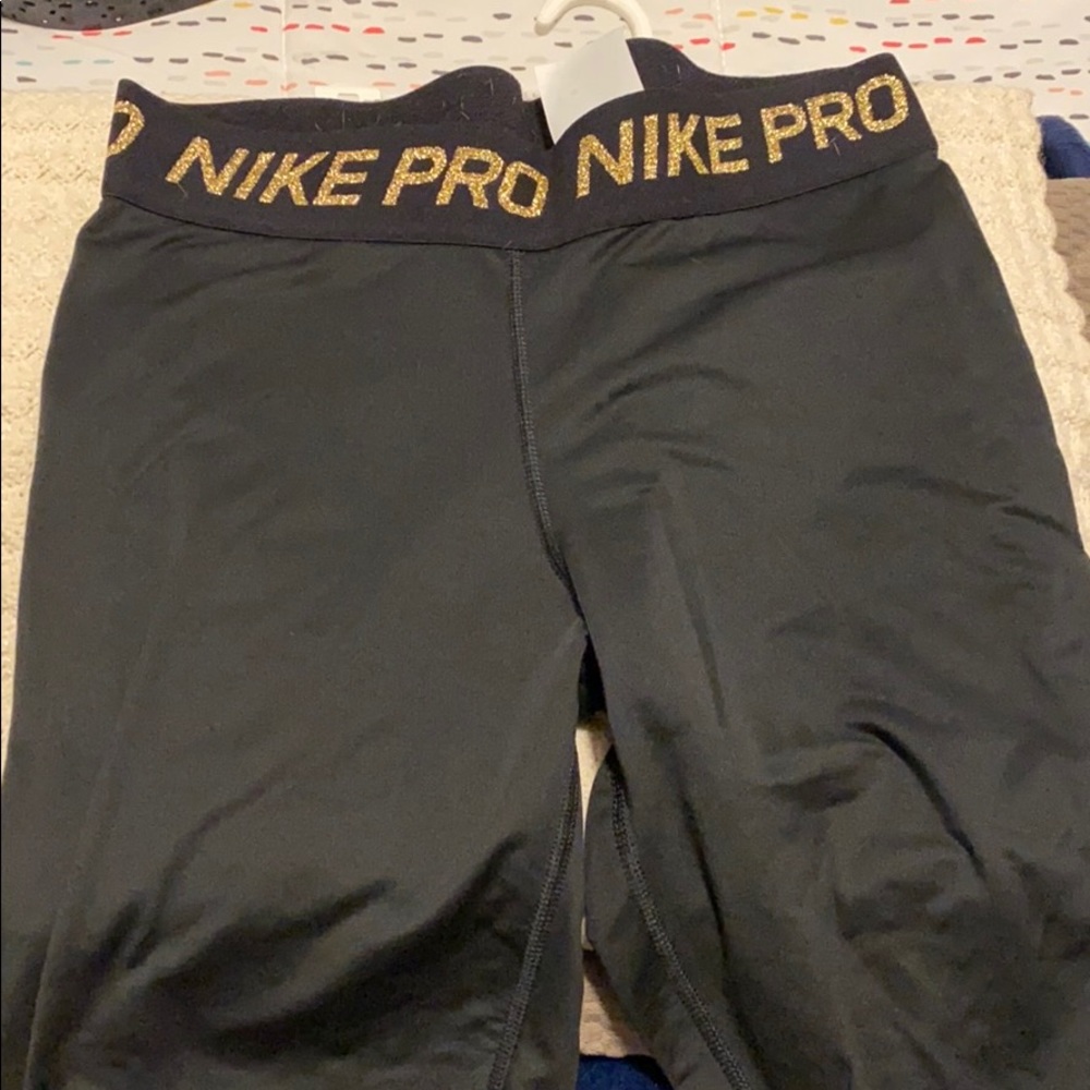 Nike pro leggings